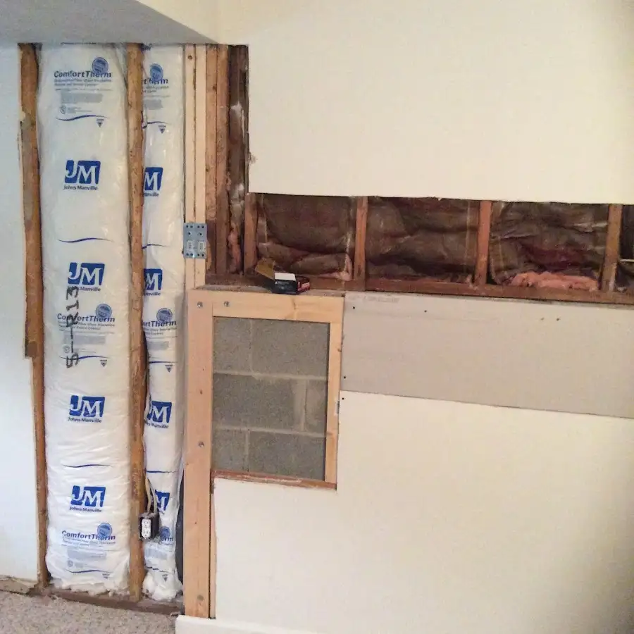 Wall insulation replacement during Structural Drying in Oak Grove